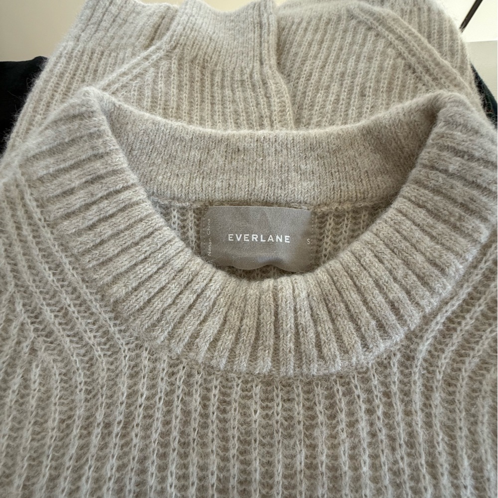 Everlane Gray Knit Alpaca Sweater